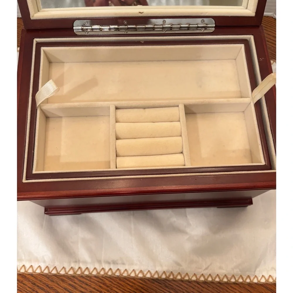 Reed & Barton Mahogany Finish Wood Jewelry Box Mirror Removable Tray Footed 2010